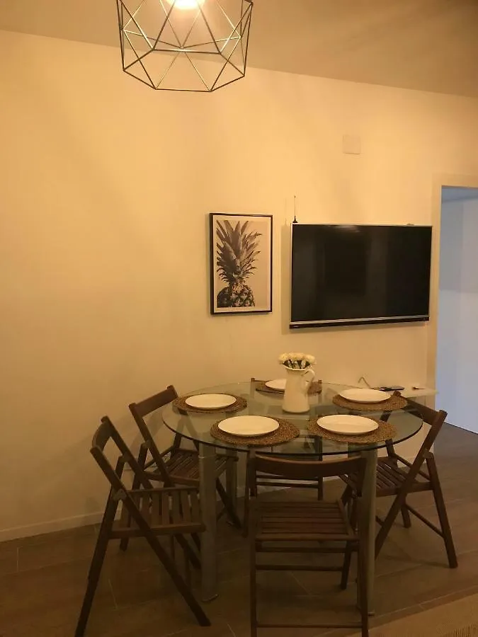 Stylish Apartment Near The Beach Haifa 0*,