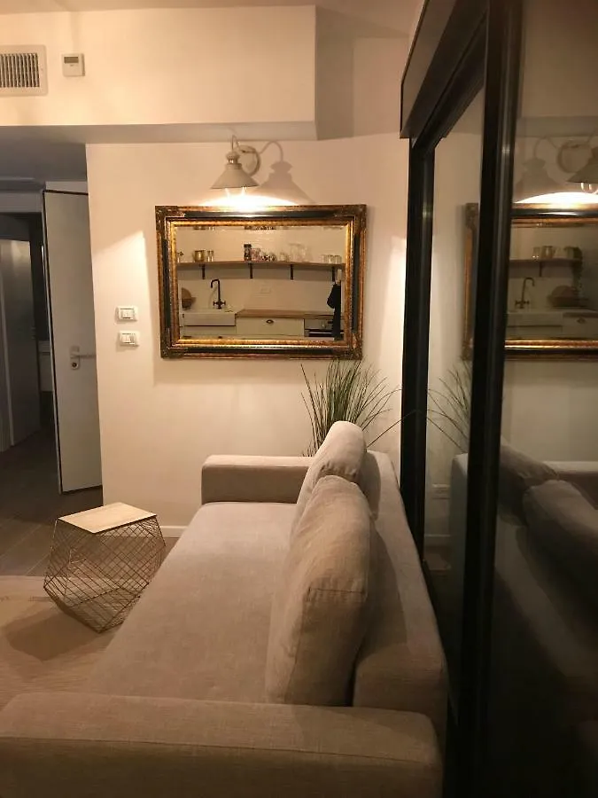 Stylish Apartment Near The Beach Haifa